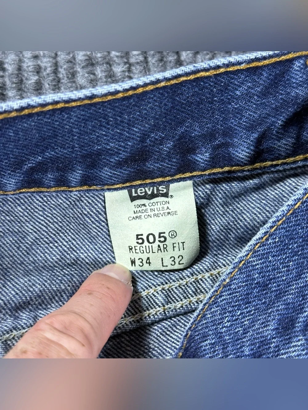 VTG 90s Levi's 505 Jeans Straight Mens 34x32 (32x33) Med Wash Blue Made in USA